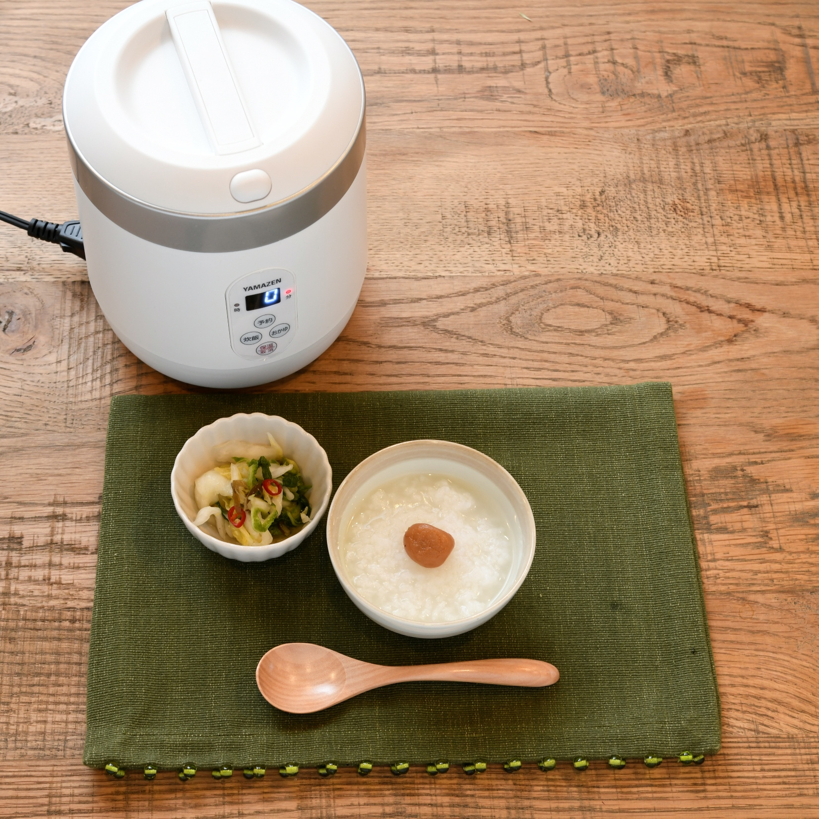 1.5合マイコン炊飯器YJG-M150_2