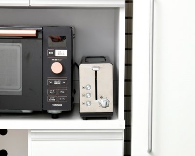 高速スリムトースター GUD-R130／ちょっとした隙間にも