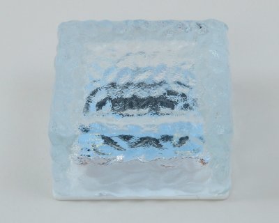 ソーラーパネルが見えにくいすっきりデザイン