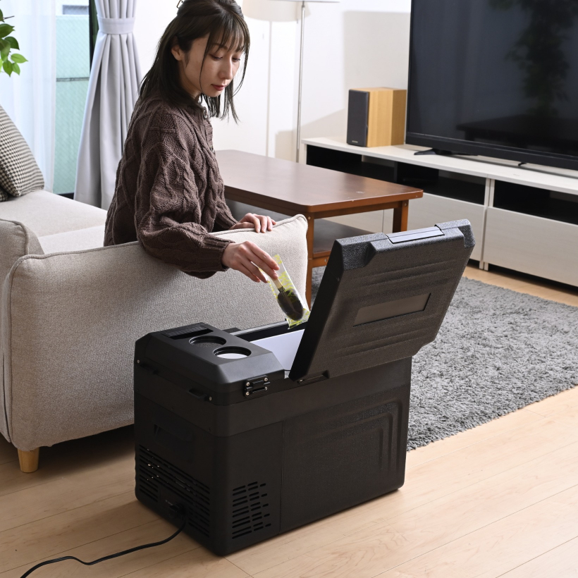 リビングや寝室に置いてセカンド冷凍冷蔵庫としても使える