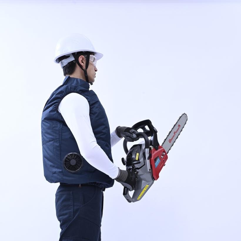 ペルチェ搭載ファン付きウェア