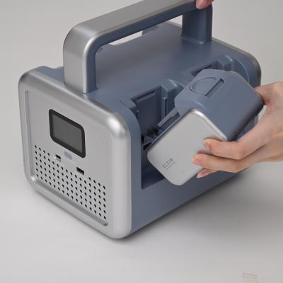 ②バッテリーは1～４台同時充電可能