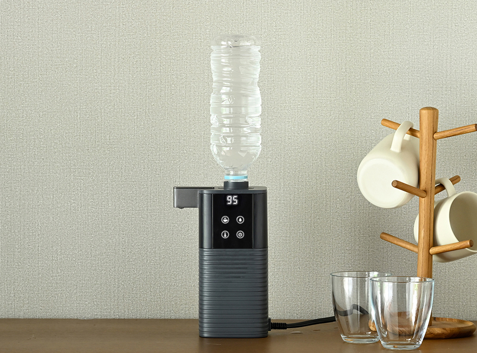 業界初トリプル機能搭載「次世代電気ポット」 | ニュース | 株式