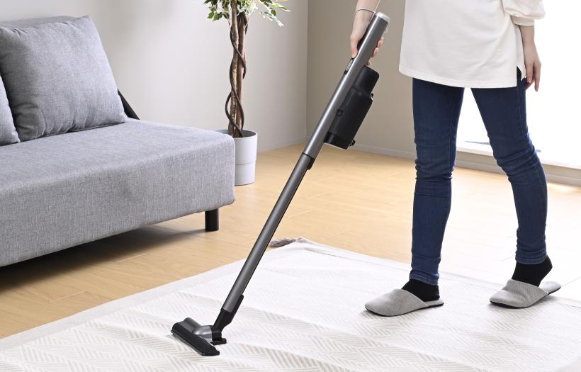 軽量紙パック式スティッククリーナー