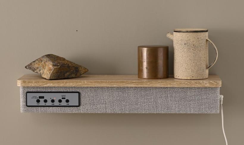 スピーカー付きウォールシェルフ