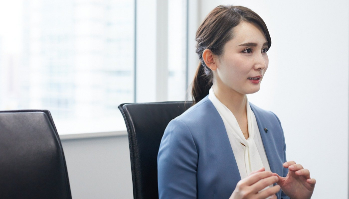 キャリアチェンジについて話している様子