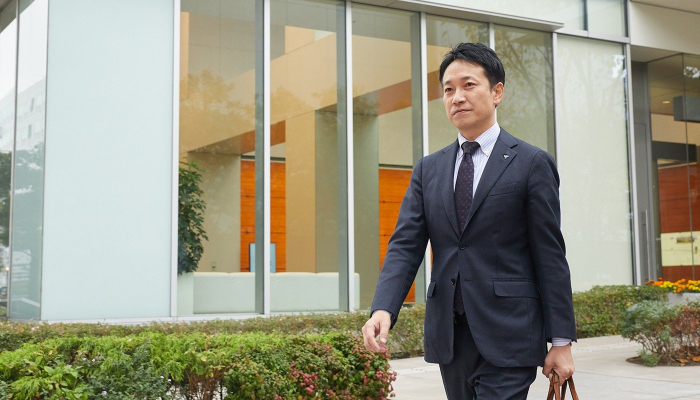 お客様のところへ向かう様子