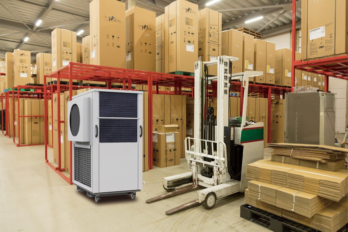 設置工事不要で空調のない室内や倉庫内でも使用できる。