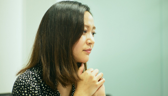 入社1年目のときの心境を話す清水